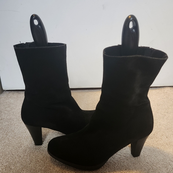 Elegant Black Women's Heels - Picture 6 of 7